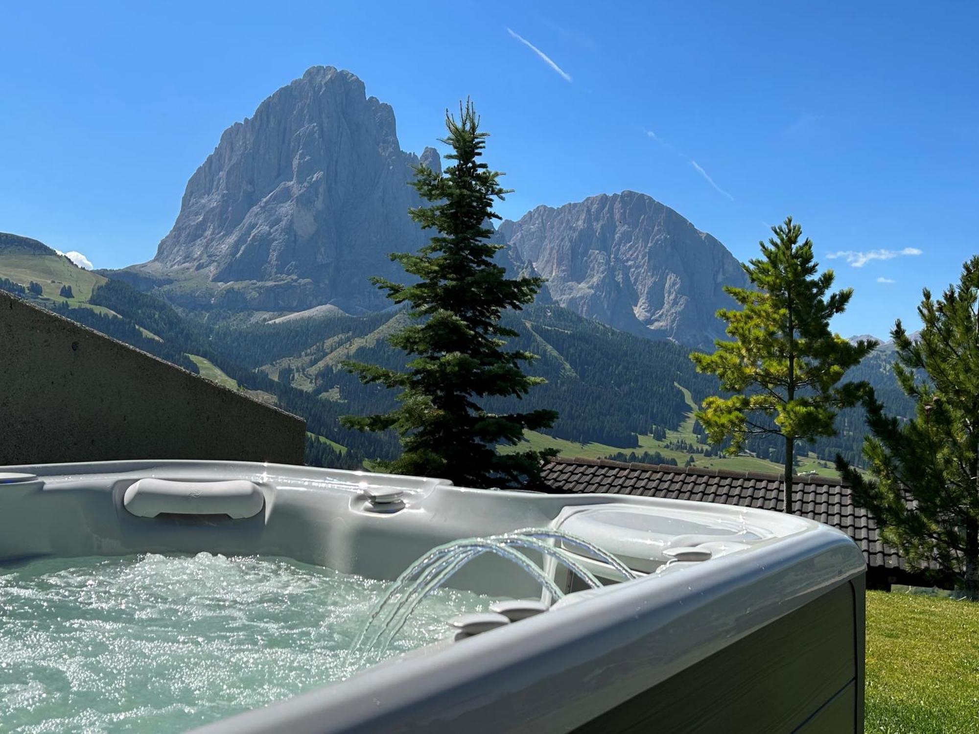Apartments La Baita Santa Cristina Val Gardena Zewnętrze zdjęcie